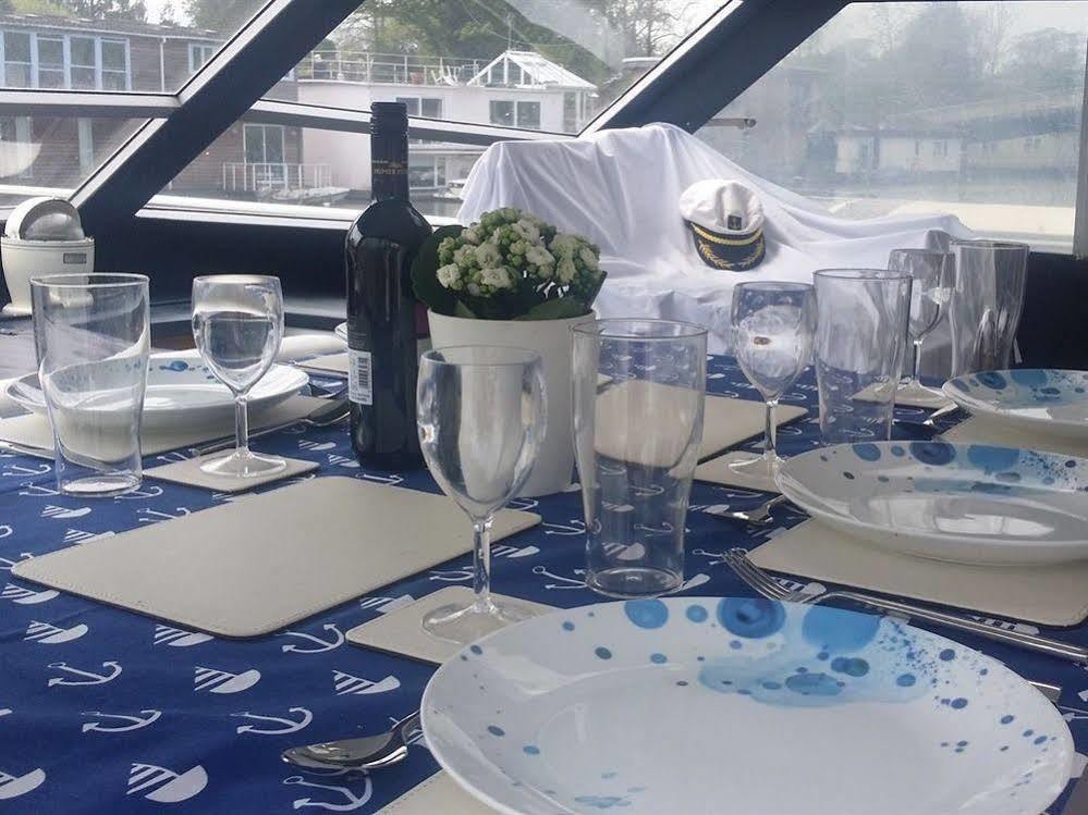 Luxury Classic French Motor Yacht 3*